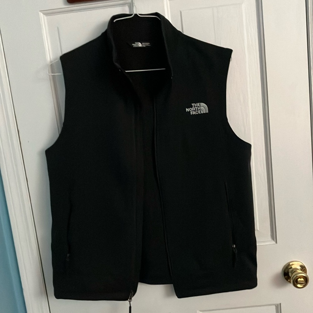 North face vest perfect condition